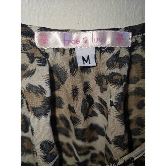 FREE 2 LUV WOMEMS M LEOPARD PRINT SHEER TOP - Picture 4 of 5